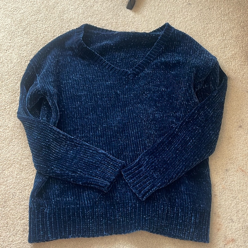 Old navy blue velvet sweater